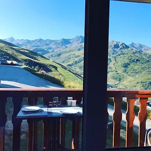 le-necou-reberty-2000.hotels-rhonealpes.com/