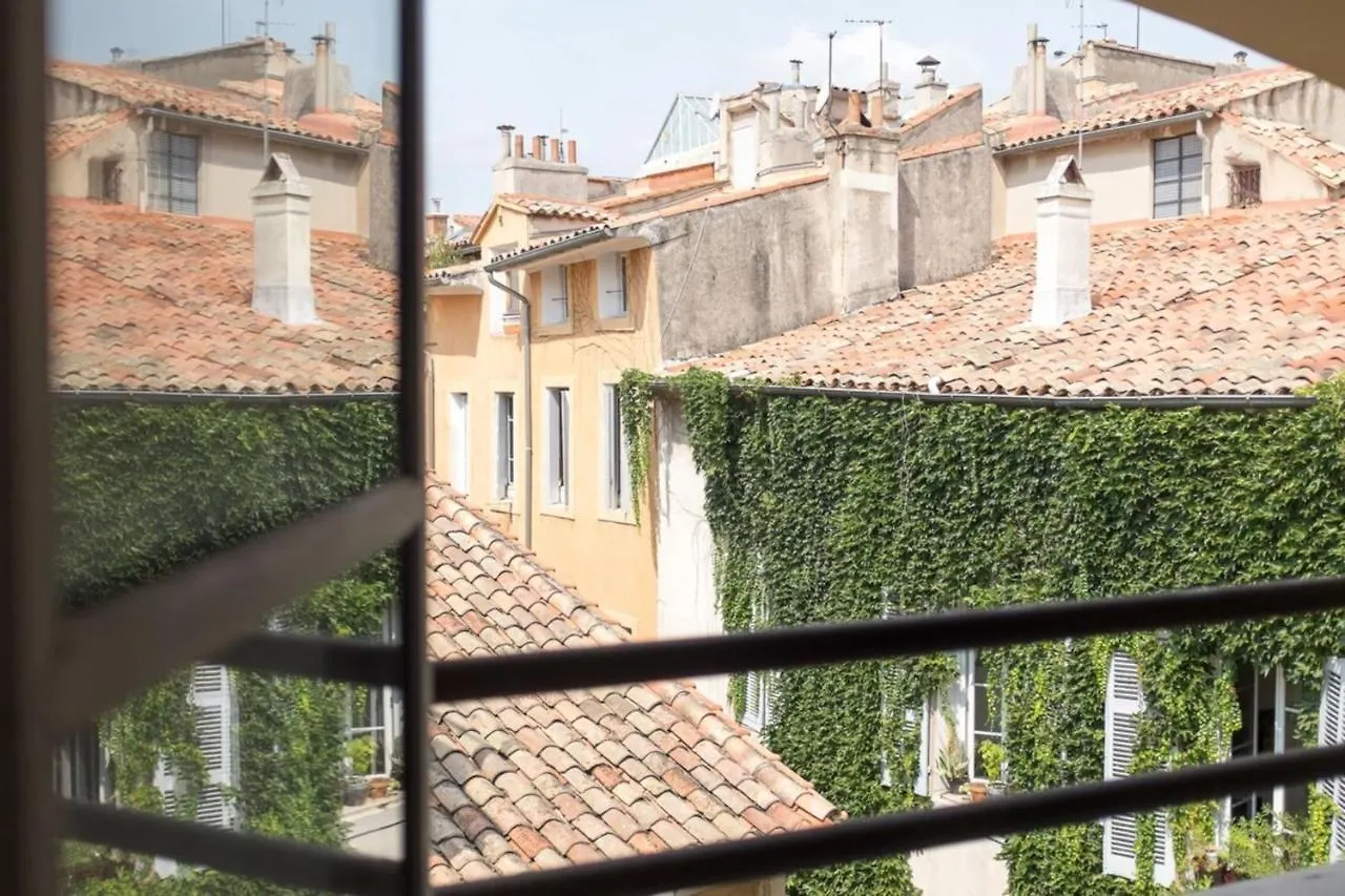 Anis Furnished Flat Apartment Aix-en-Provence France